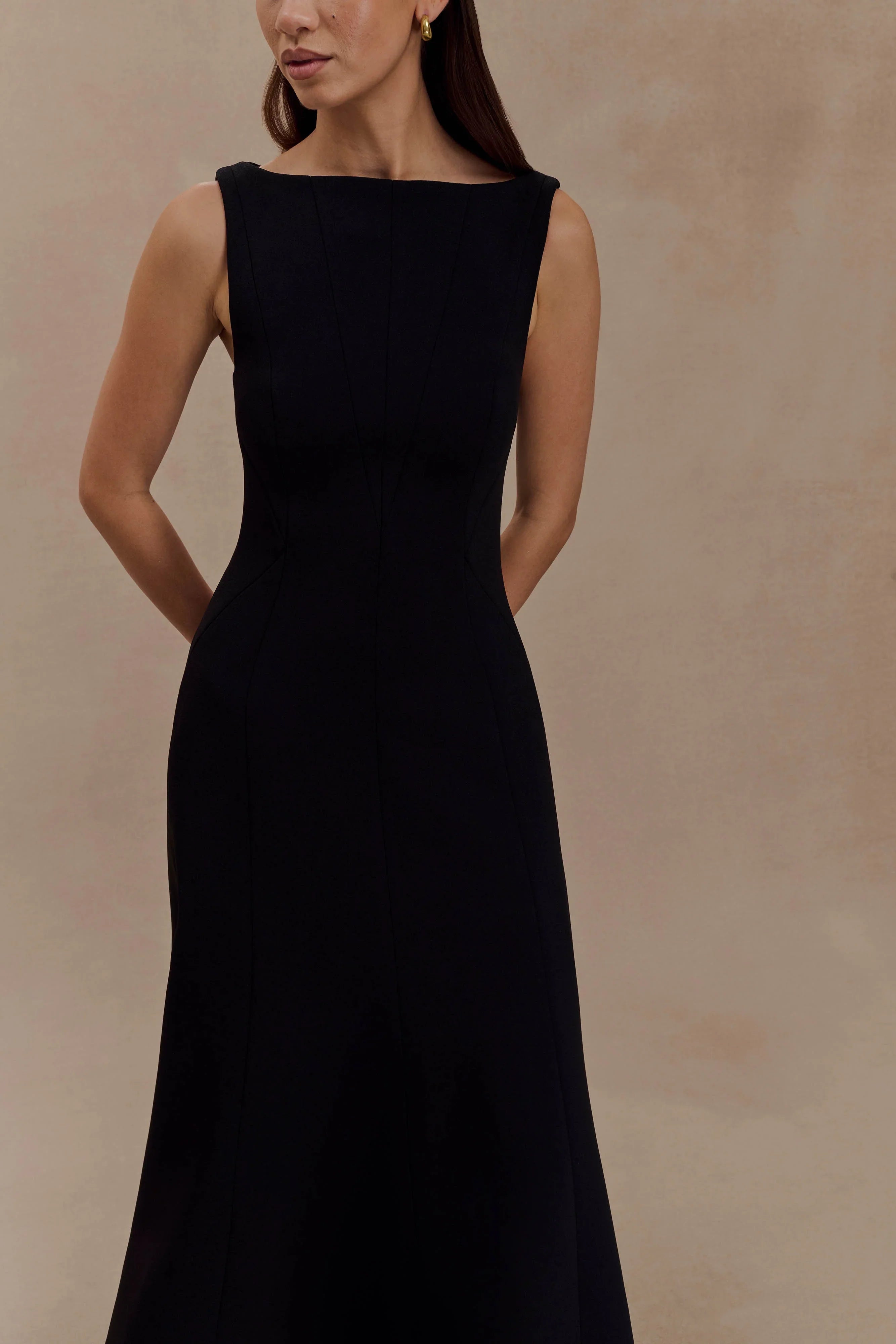 Callista Crepe A-Line Midi Dress - Black
